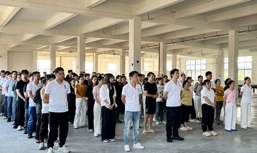 规范管理，聚力收官｜元亨精密召开 10 月员工大会