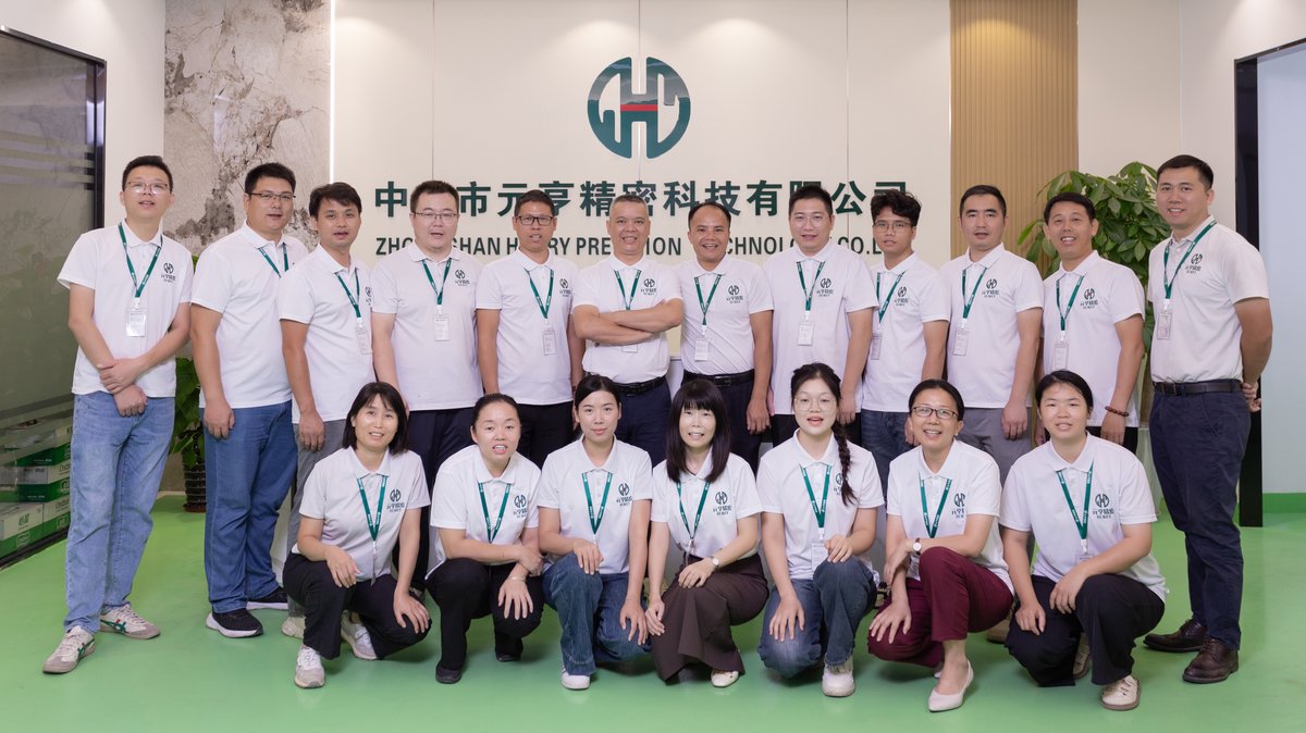 聚力前行,以同心姿态奔赴新征程作距离前行